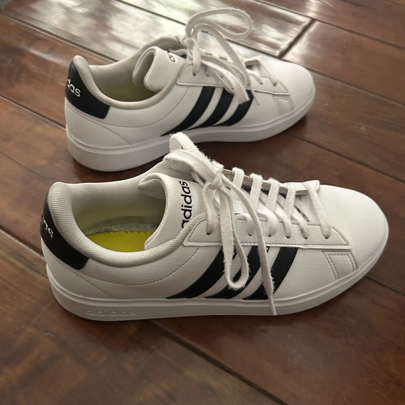 Adidas Grand Court 2.0 Sneakers - Picture 3 of 10